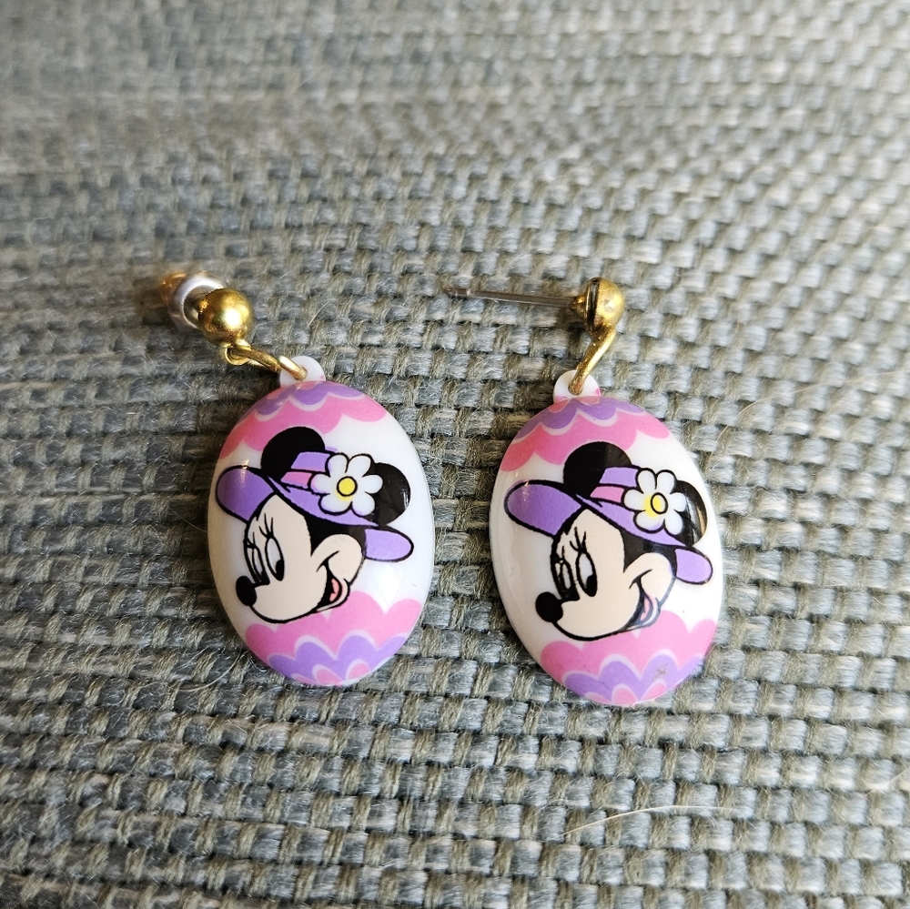Vintage Disney AAI Minnie Mouse earrings - perfect condition